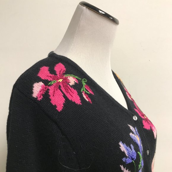Northern Isles black cotton hand embroidered cardigan sweater pink blue M NWT - Picture 4 of 11